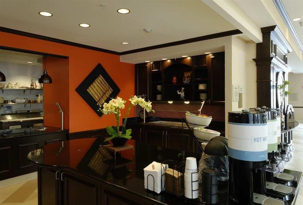 Hilton Garden Inn Cincinnati/Mason Restaurante foto